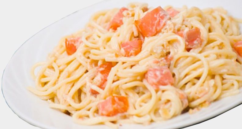 spaghetti salmone